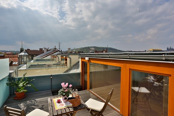 Attic duplex with terrace | Hotel Páv Prague